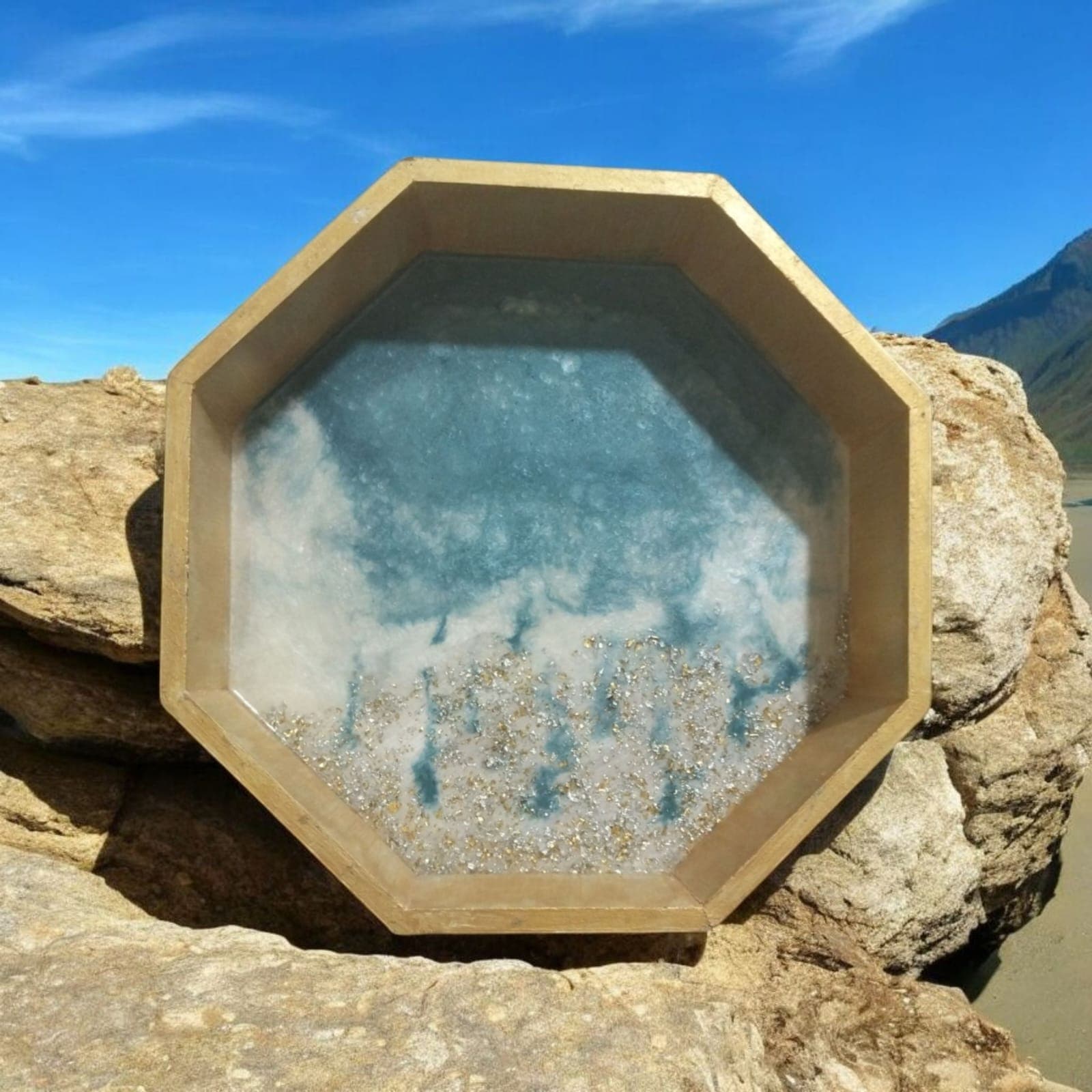 Qurān Pak Resin Art Rehal view 5